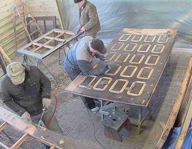 На роботу в Польщу потрібен досвідчений столяр для реставрації дверей, сходів, п - <ro>Изображение</ro><ru>Изображение</ru> #1, <ru>Объявление</ru> #1658051