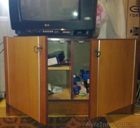 Шафа,Туалетний столик ,Тумба під телевізор,тумби - <ro>Изображение</ro><ru>Изображение</ru> #1, <ru>Объявление</ru> #593220