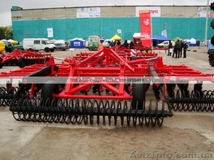 Прицепная 6 метровая 4 рядная дисковая борона Антарес Червона Зирка