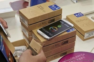Продажа Apple IPhone 5S и Samsung Galaxy S4 - <ro>Изображение</ro><ru>Изображение</ru> #2, <ru>Объявление</ru> #1046022