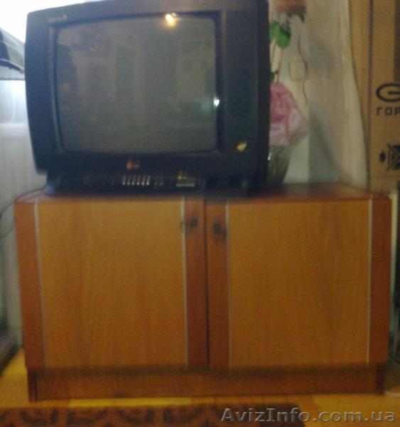 Шафа,Туалетний столик ,Тумба під телевізор,тумби - <ro>Изображение</ro><ru>Изображение</ru> #2, <ru>Объявление</ru> #593220