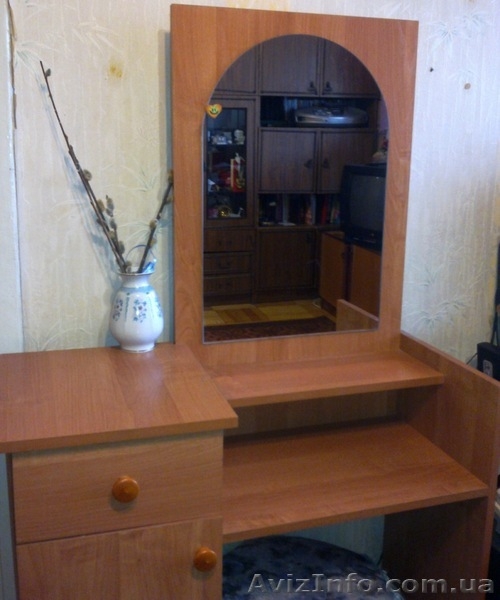 Шафа,Туалетний столик ,Тумба під телевізор,тумби - <ro>Изображение</ro><ru>Изображение</ru> #4, <ru>Объявление</ru> #593220