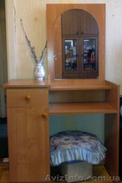 Шафа,Туалетний столик ,Тумба під телевізор,тумби - <ro>Изображение</ro><ru>Изображение</ru> #5, <ru>Объявление</ru> #593220