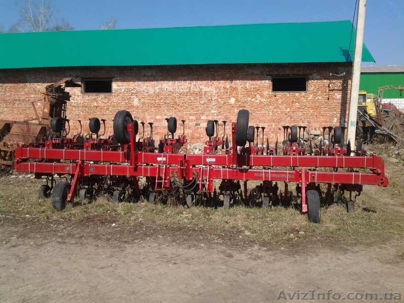 Чизельный культиватор Case IH, Б/У, 2011 года выпуска - <ro>Изображение</ro><ru>Изображение</ru> #3, <ru>Объявление</ru> #1244516